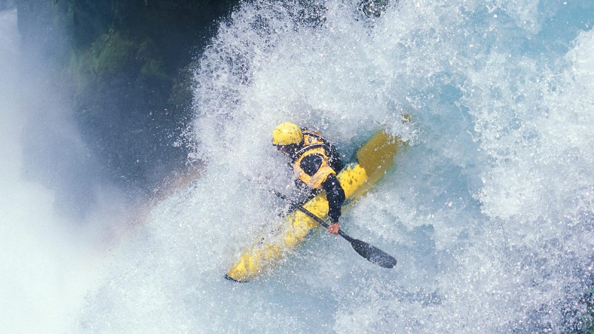 亚冠联赛激战正酣，中超球队遭遇强敌挑战